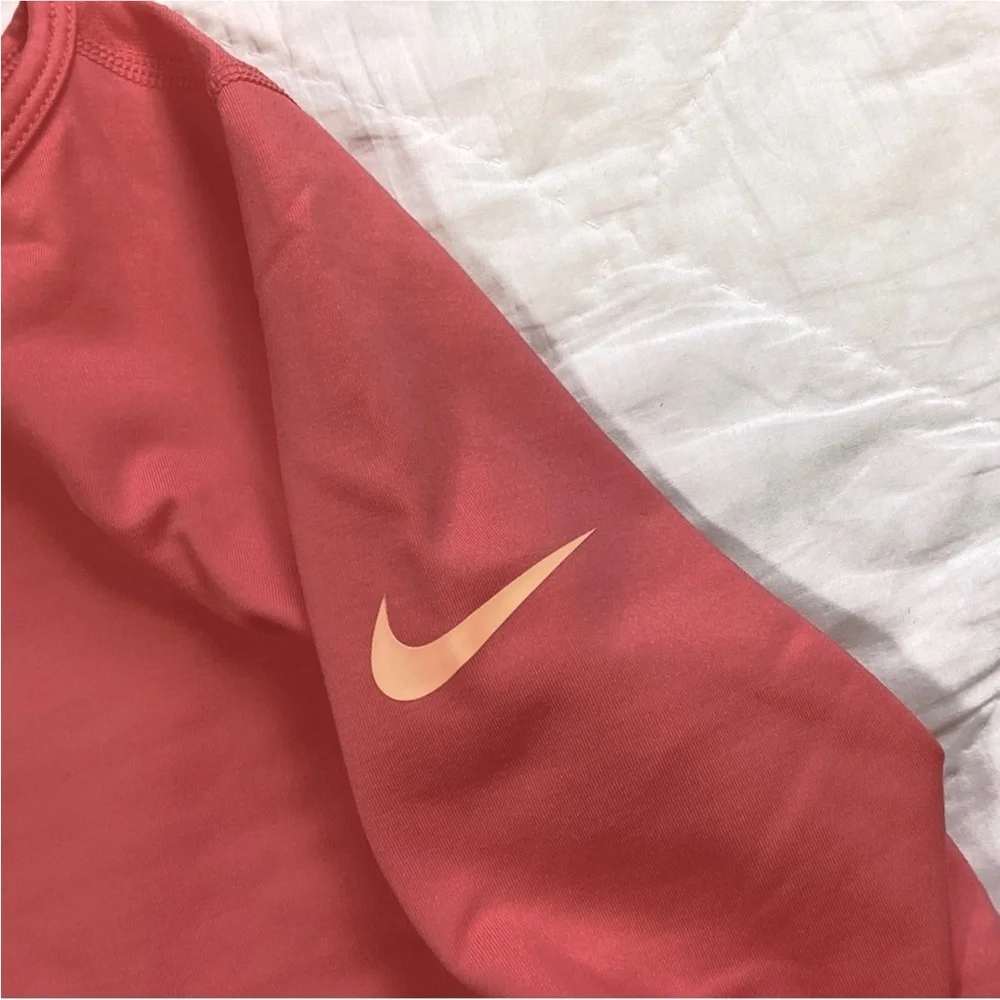 Girls Nike Pro Dri-Fit‎ Warm Training LS Athletic Tee Coral Large